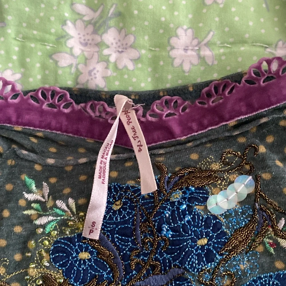 NWOT Free People embroidered tank - Picture 3 of 9